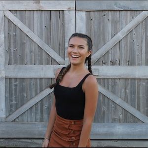 Meet your Posher, Lauren